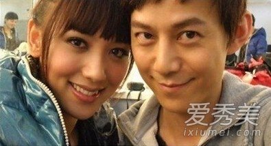 何炅老婆照片曝光 揭王菁個(gè)人資料家庭背景