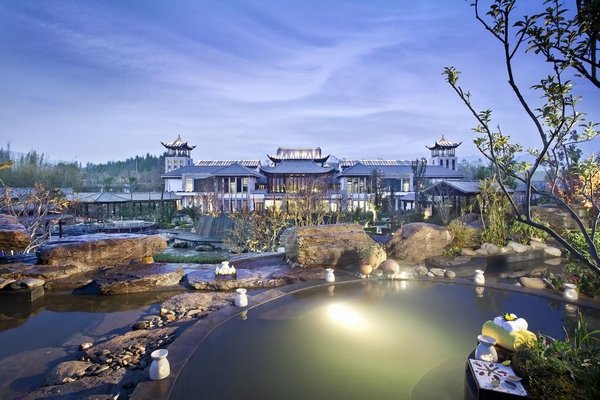 騰沖悅椿溫泉村 圖片來源自Booking.com